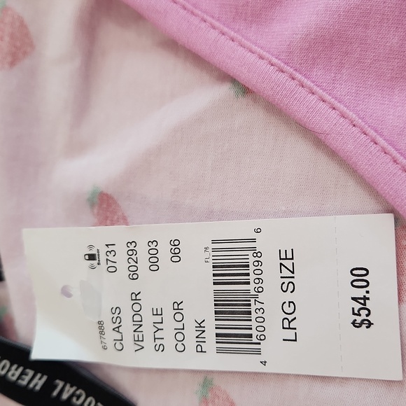 Local Heroes Strawberry Heart Pink Crop Top. Size L - Picture 9 of 10